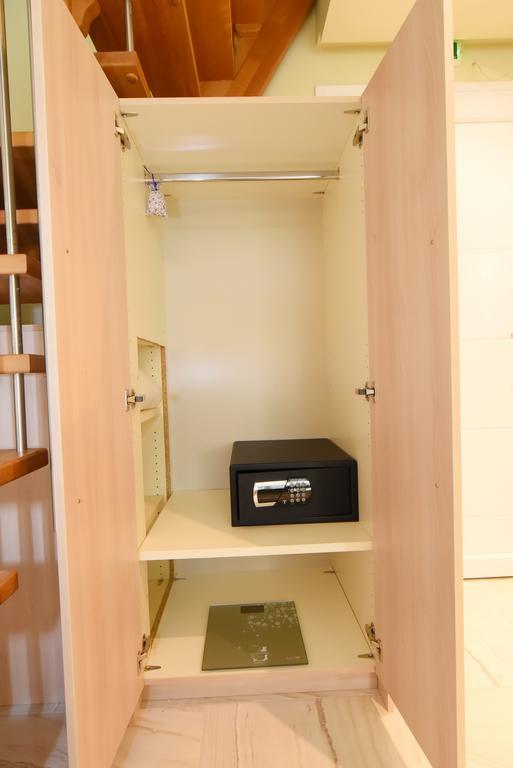 Edem Luxury Apartments Néa Péramos Zimmer foto