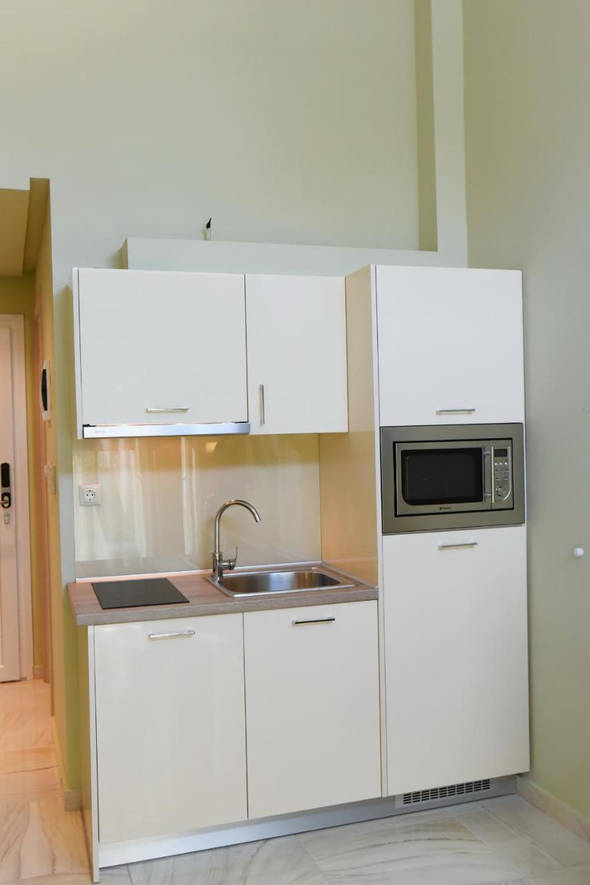 Edem Luxury Apartments Néa Péramos Zimmer foto